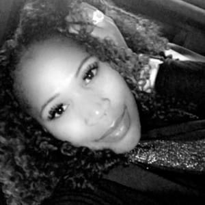 Meet your Posher, Nika